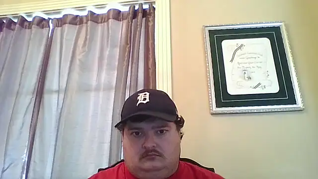 Snapshot of YelpedAverting chatting on October 2025 07:57:02 PM YelpedAverting online show from October 2025 07:57:02 PM