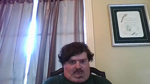 Snapshot of YelpedAverting chatting on November 2025 06:20:01 PM YelpedAverting online show from November 2025 06:20:01 PM