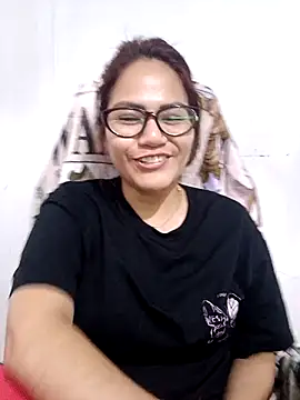 ZUCAAT online show from October 2025 04:27:01 AM