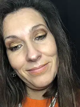 Lwhite1 online show from January 2025 05:30:02 PM