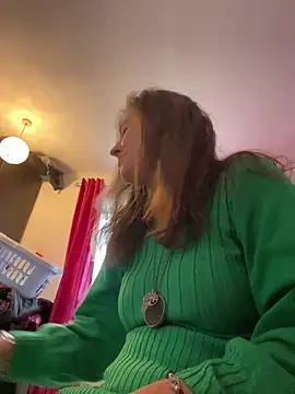 Lwhite1 online show from February 2026 04:28:02 PM