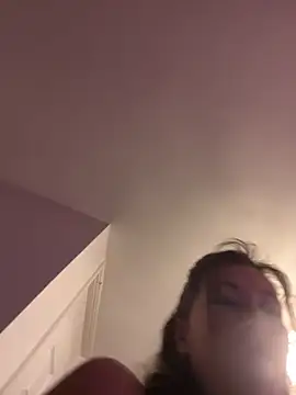 Lwhite1 online show from March 2026 04:56:01 PM