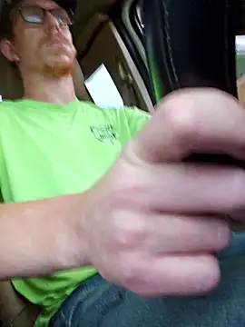 Snapshot of REDHAMMER_ chatting on September 2025 08:45:01 PM REDHAMMER  online show from September 2025 08:45:01 PM