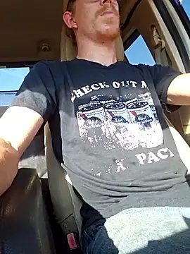 Snapshot of REDHAMMER_ chatting on October 2025 08:10:01 PM REDHAMMER  online show from October 2025 08:10:01 PM