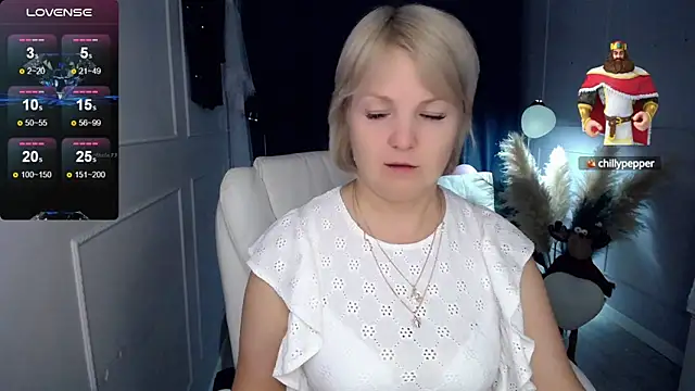 Snapshot of Juarnea chatting on March 2025 08:37:01 PM Juarnea online show from March 2025 08:37:01 PM