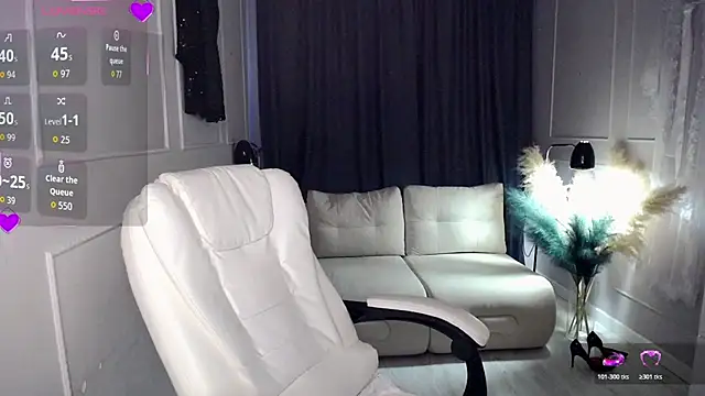 Snapshot of Juarnea chatting on November 2025 07:29:01 AM Juarnea online show from November 2025 07:29:01 AM