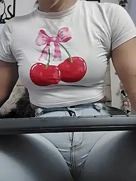 merlinaadams  online show from November 2025 05:12:02 PM