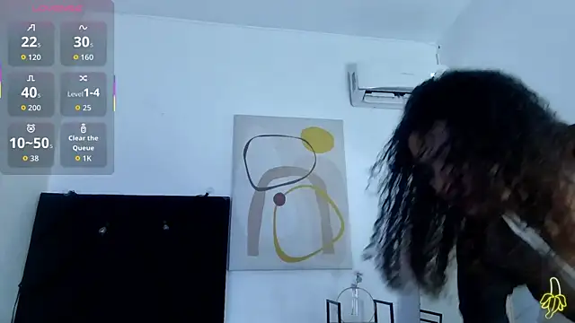 Snapshot of littleebonny chatting on May 2026 12:55:02 PM littleebonny online show from May 2026 12:55:02 PM