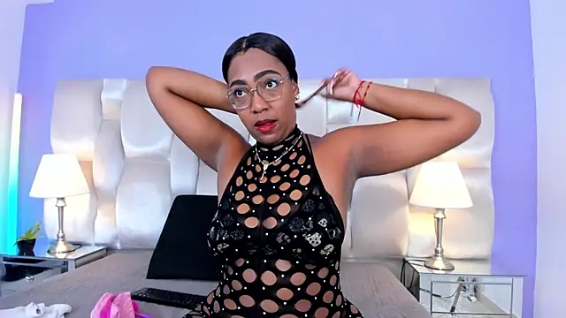 Snapshot of dirtyvictoria chatting on September 2025 12:10:01 PM dirtyvictoria online show from September 2025 12:10:01 PM