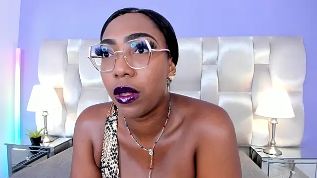 Snapshot of dirtyvictoria chatting on October 2025 12:17:02 PM dirtyvictoria online show from October 2025 12:17:02 PM