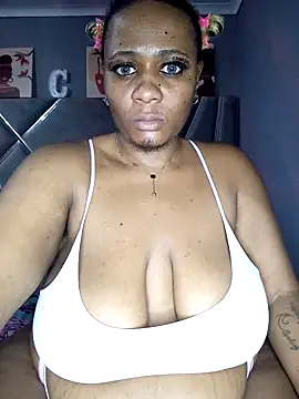 CocoBootyyy online show from March 2026 03:42:02 AM