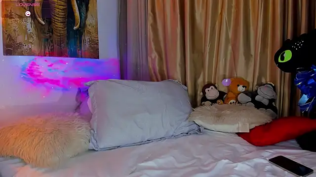 Snapshot of liam_oficial02 chatting on November 2025 01:17:01 AM liam oficial02 online show from November 2025 01:17:01 AM