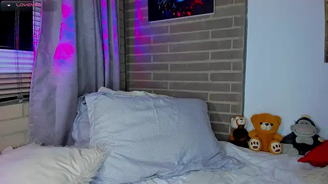 liam oficial02 online show from April 2026 02:44:02 AM