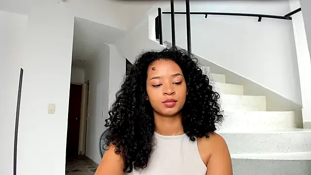 avellanatammy online show from January 2025 01:34:01 PM