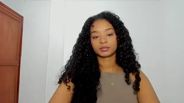 Snapshot of avellanatammy chatting on January 2026 09:52:02 PM avellanatammy online show from January 2026 09:52:02 PM