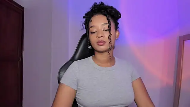 Snapshot of avellanatammy chatting on February 2026 07:56:02 PM avellanatammy online show from February 2026 07:56:02 PM