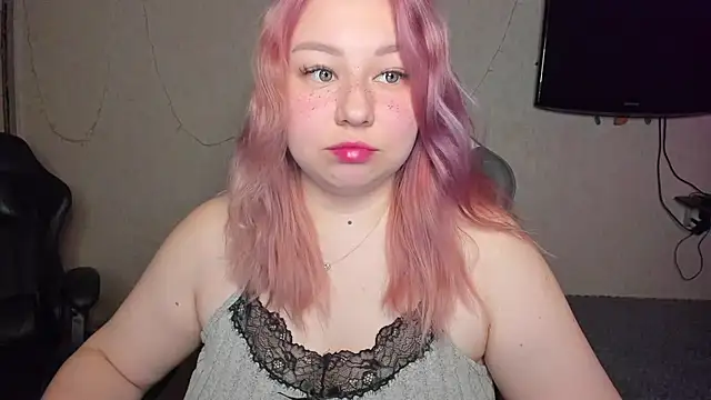 Milafoxxxy online show from December 2025 08:12:02 AM