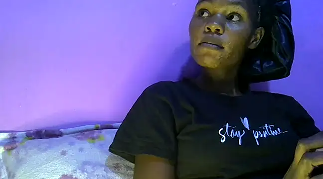 Snapshot of Cute_tamara chatting on December 2024 06:37:02 PM Cute tamara online show from December 2024 06:37:02 PM