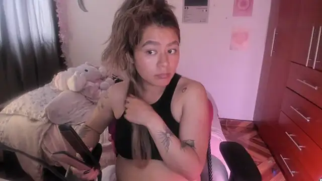 StephaniFox online show from March 2026 07:53:02 PM