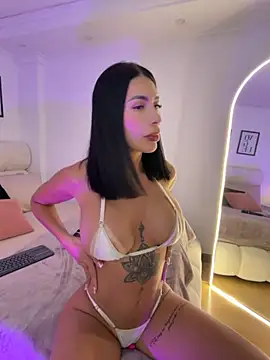 Dj scarlettmorreti online show from November 2025 10:31:02 PM