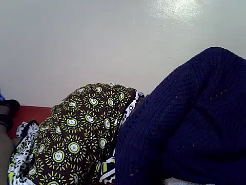 Snapshot of heather_savage chatting on November 2025 11:43:02 AM heather savage online show from November 2025 11:43:02 AM