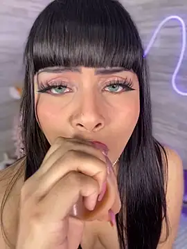 Bubalu Uwwu online show from October 2025 03:17:01 AM