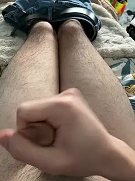 Snapshot of magrossebite25cm chatting on March 2026 08:14:01 PM magrossebite25cm online show from March 2026 08:14:01 PM