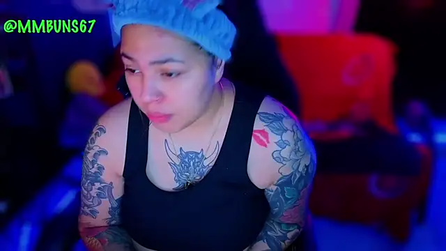 miacanela xo online show from October 2025 12:11:02 AM