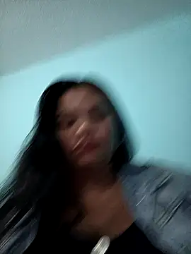 Snapshot of Julieta-tits chatting on December 2024 11:19:02 PM Julieta-tits online show from December 2024 11:19:02 PM