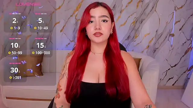 Snapshot of ViolettCastel chatting on February 2025 07:38:02 PM ViolettCastel online show from February 2025 07:38:02 PM