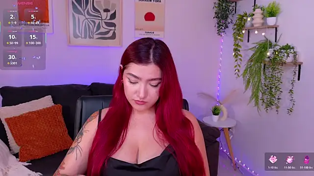 ViolettCastel online show from April 2026 06:43:01 PM