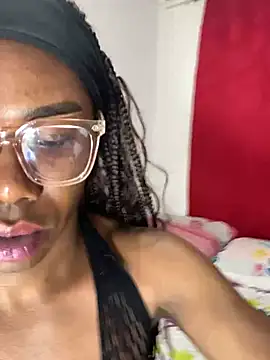 Snapshot of sweetsarabig22cm chatting on February 2025 03:24:02 PM sweetsarabig22cm online show from February 2025 03:24:02 PM