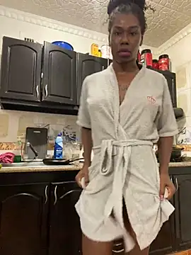 Snapshot of sweetsarabig22cm chatting on March 2025 12:22:01 PM sweetsarabig22cm online show from March 2025 12:22:01 PM