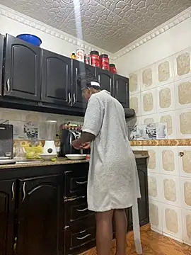 Snapshot of sweetsarabig22cm chatting on March 2025 03:54:02 AM sweetsarabig22cm online show from March 2025 03:54:02 AM