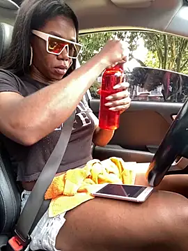 sweetsarabig22cm online show from February 2026 07:42:02 PM