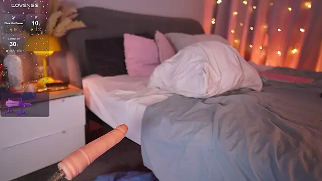 sweetcherryhot online show from March 2026 07:31:01 PM