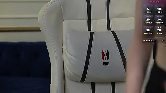 Snapshot of Sara_Tranquil chatting on February 2025 01:42:02 PM Sara Tranquil online show from February 2025 01:42:02 PM