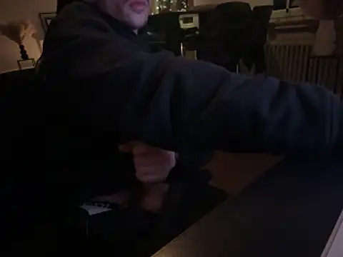 KendrickJiz online show from March 2026 09:55:01 PM