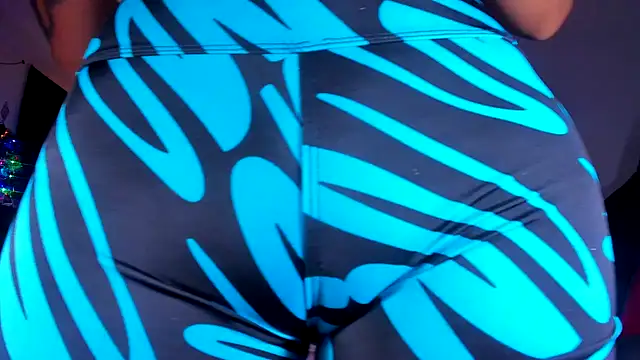 Snapshot of kerlysmith_24 chatting on December 2024 07:31:02 PM kerlysmith 24 online show from December 2024 07:31:02 PM