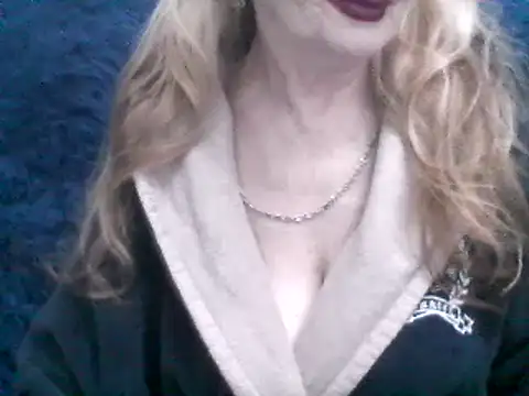 CarlyTreat online show from February 2025 04:44:01 PM