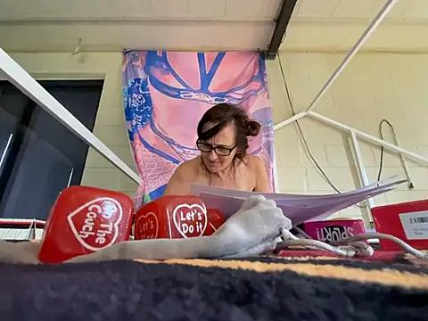 Snapshot of CountrySwingers1987 chatting on December 2024 04:46:02 PM CountrySwingers1987 online show from December 2024 04:46:02 PM