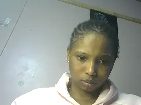 Snapshot of SweetWhisper chatting on November 2025 07:01:02 PM SweetWhisper online show from November 2025 07:01:02 PM