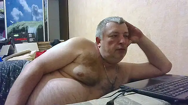 Snapshot of Art_Ass chatting on September 2025 05:35:01 PM Art Ass online show from September 2025 05:35:01 PM