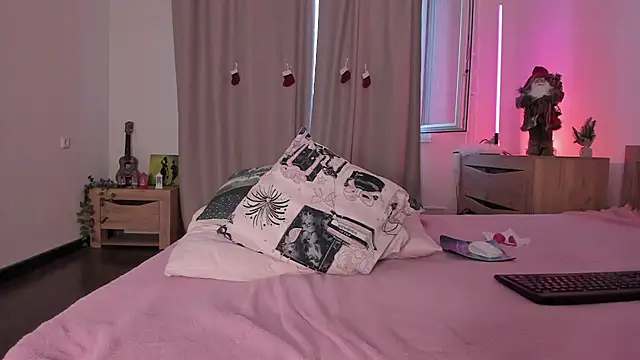 Snapshot of kate_doroty chatting on January 2025 12:14:01 PM kate doroty online show from January 2025 12:14:01 PM