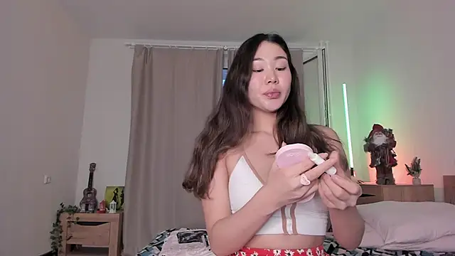 Snapshot of kate_doroty chatting on January 2025 01:16:02 PM kate doroty online show from January 2025 01:16:02 PM