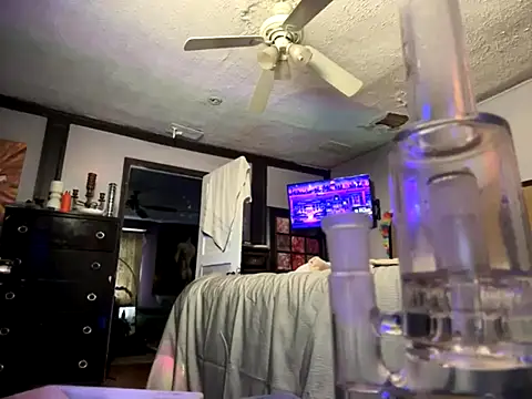 trash4cash online show from October 2025 07:05:02 PM