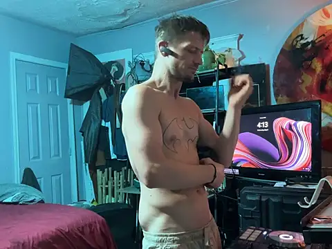 Snapshot of trash4cash chatting on May 2026 08:14:02 PM trash4cash online show from May 2026 08:14:02 PM