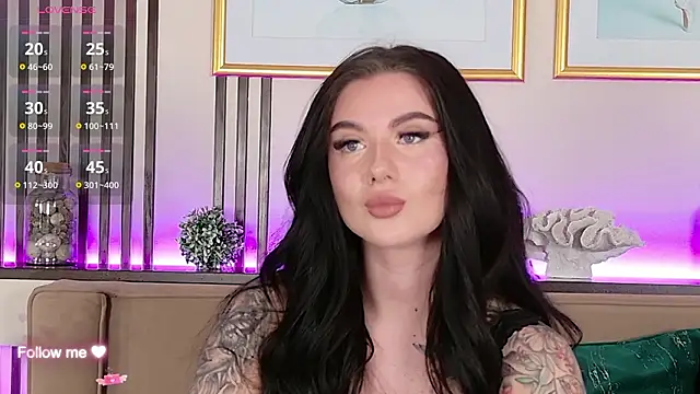 CarolinePrescott online show from March 2026 08:34:01 PM