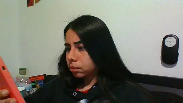 catrinasexy19 online show from December 2024 10:40:01 PM