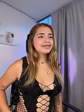 JoselinFlower  online show from February 2026 11:03:01 PM